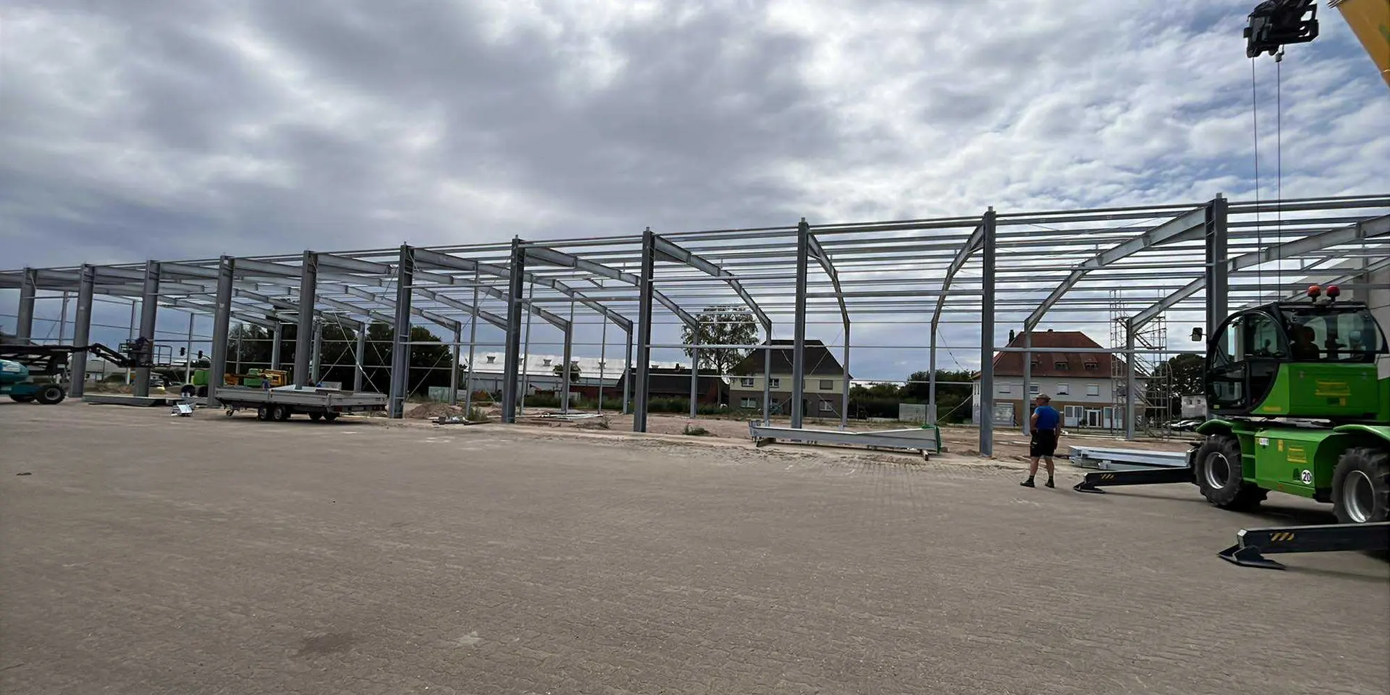 TOMPET WELDING – montáže, zváranie, odstávky | práca v Nemecku